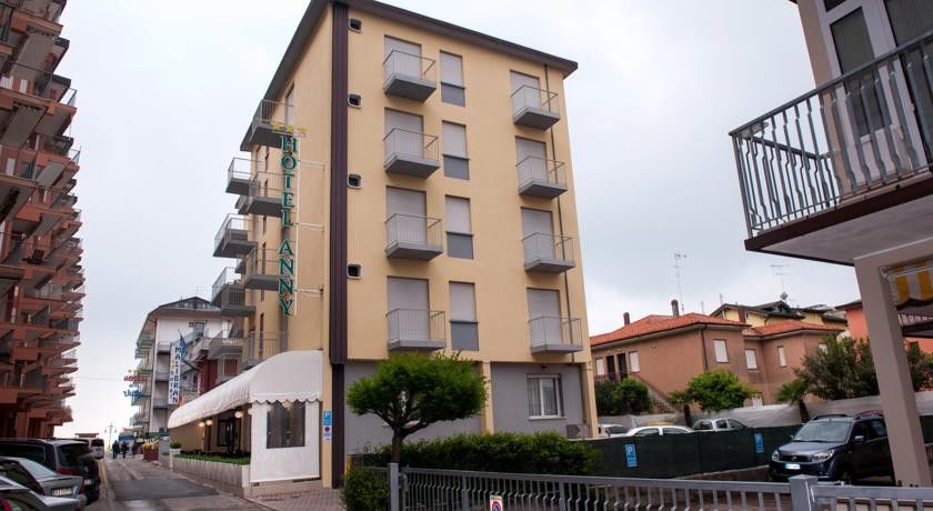 Hotel Anny Lido di Jesolo Exterior photo